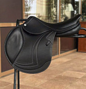 Седло конкурное Classic Close contact