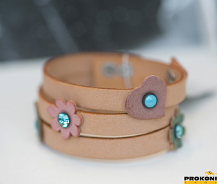 Браслет "Flower Power" со стразами КД